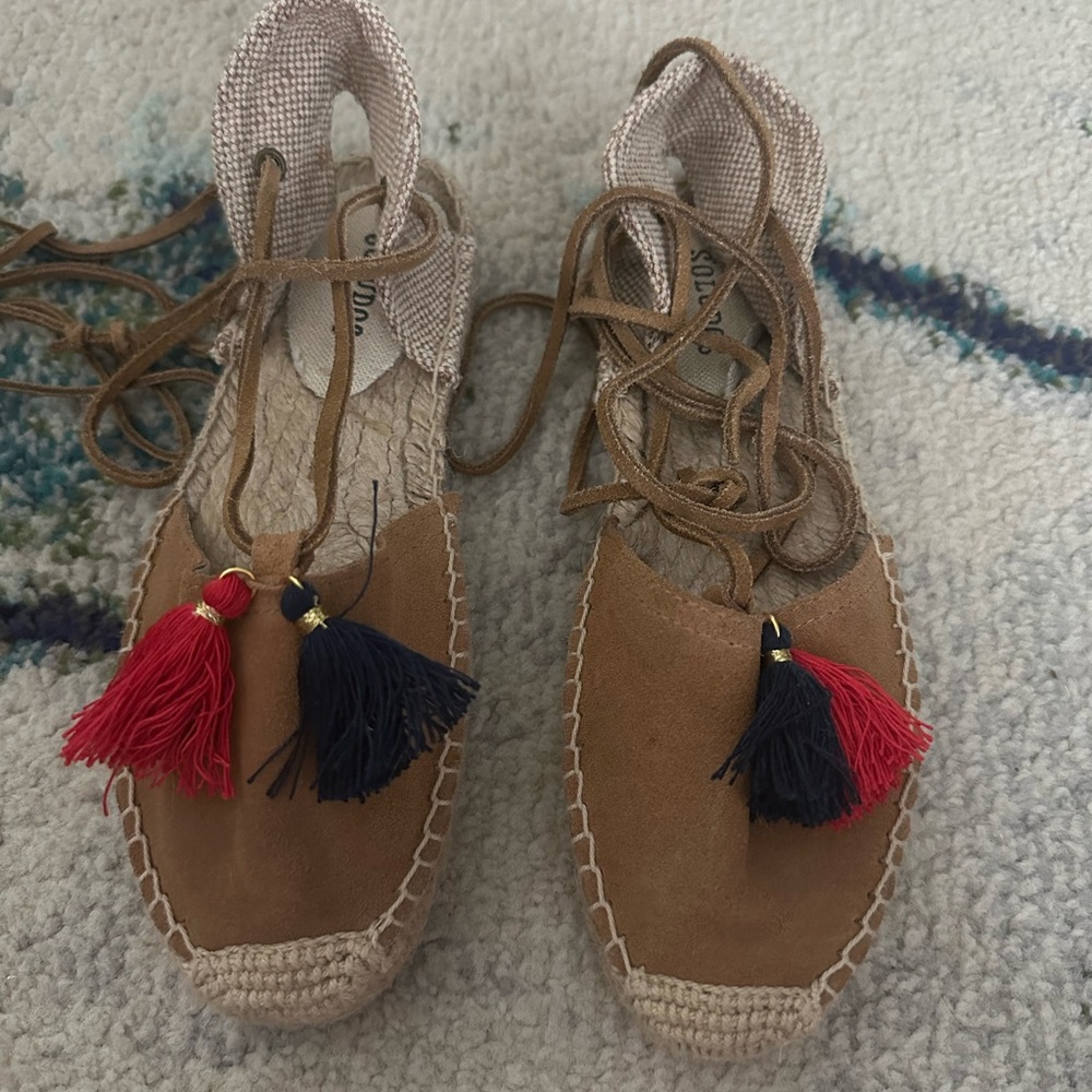 New Soludos with box size 6.5